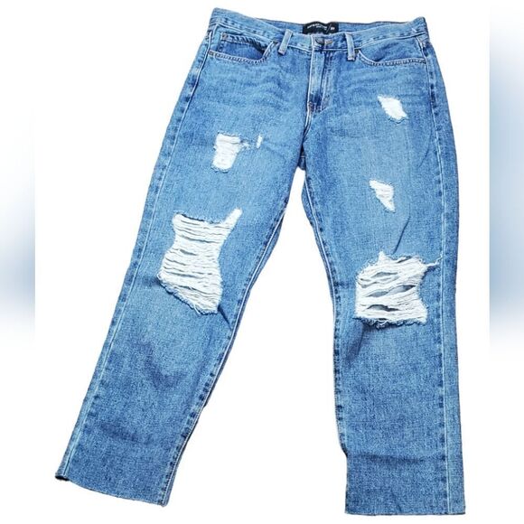Just Black Distressed Jeans - Picture 1 of 11